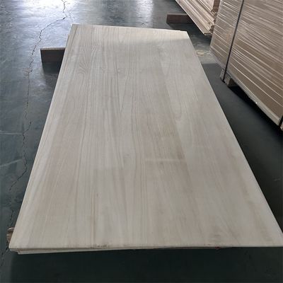 2440x1220 of 1200x600 of op maat gemaakte paulownia houten planken voor projectoplossingsmogelijkheden