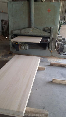 Werkplaats Pine Wood Board Aanpasbaar massief pijnboord met een dichtheid van 480-550 kg/m3