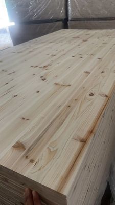 Meubelen van massief hout Kastenkasten deuren Kernbedplank met vochtgehalte 8%-12%
