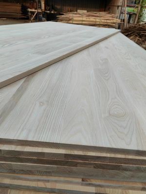 Gepersonaliseerd massief aspaneel Natuurlijk of schilderend massief houten paneel Vochtgehalte 8-12%