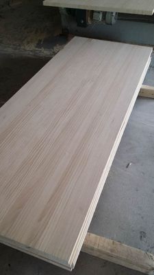 8-12% Vochtgehalte Gemaakt houten plank van dennenvinger voor solide en duurzame constructie