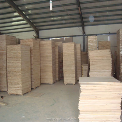 Solid Wood Boards Paulownia Hout in 1220*2240mm Grootte met en Dichtheid 300-310kg/m3