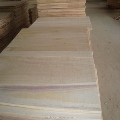 Solid Wood Boards Paulownia Hout in 1220*2240mm Grootte met en Dichtheid 300-310kg/m3