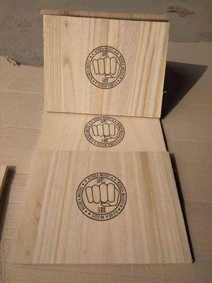 Custom Logo Taekwondo Houten Breaking Boards Natuurlijke kleur Paulownia Hout