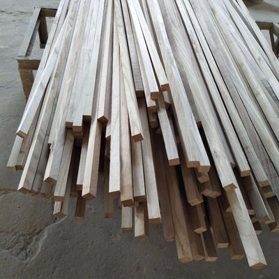 11 mm x 11 mm Houtkamper Paulownia Driehoek Houtstrookjes met vochtgehalte 8%-12%