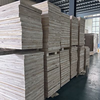 Vochtgehalte 8%-12% Massief hout plank Paulownia Hout Direct leveren voor houten doos