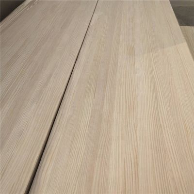 2440*1220mm Vochtgehalte 8%-12% massief hout decoratief materiaal