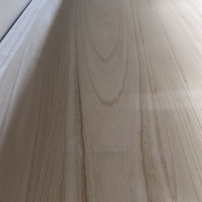 Home AA Houtpaneel gemaakt van Paulownia hout voor natuurlijke woningontwerp in natuurlijke hout afwerking
