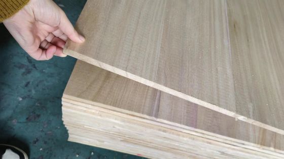 Vochtgehalte 8%-12% Massief houten plaat Paulownia Hout M3 voor Home Office Decoratie