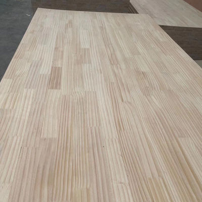 Traditioneel ontwerp Europees dennenhout Finger Joint Board 2440x1220mm of maat