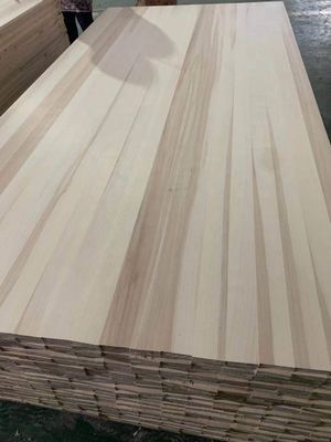 18 mm Poplar Solid Wood Board voor Custom Design Panels 100-1220 mm Breedte Populus spp