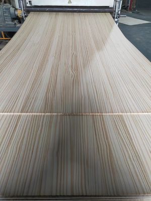 2440x1220mm Customized Traditionele stijl Solid Wood Board Radiata Pine Board