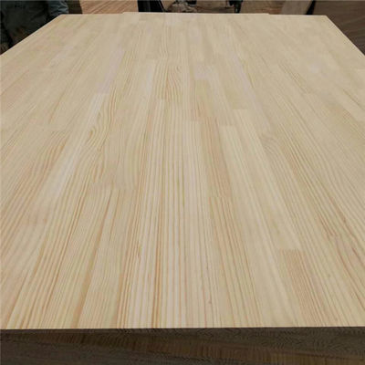 FSC-gecertificeerde vingergewricht Pine Wood Panels Traditionele ontwerpstijl
