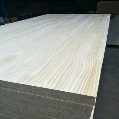 FSC-gecertificeerde vingergewricht Pine Wood Panels Traditionele ontwerpstijl