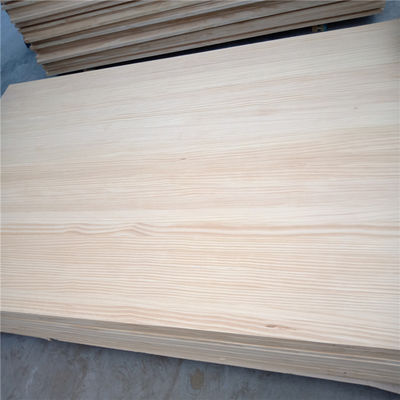 FSC-gecertificeerde vingergewricht Pine Wood Panels Traditionele ontwerpstijl
