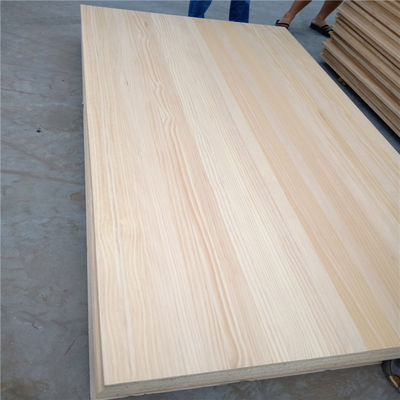 FSC-gecertificeerde vingergewricht Pine Wood Panels Traditionele ontwerpstijl