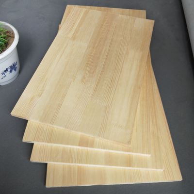 Goud van dennenhout Hout van modern ontwerp Finger Joint Board Natuurlijke kleur