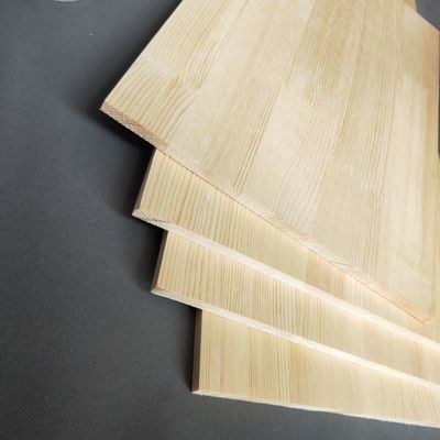 Goud van dennenhout Hout van modern ontwerp Finger Joint Board Natuurlijke kleur