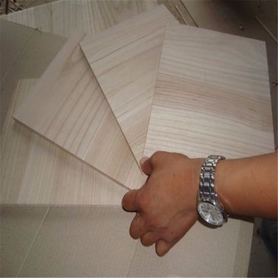 Direct verkoopt Paulownia Hout Taekwondo Training Grade Breaking Board 100-1220mm Breedte