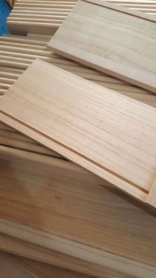 Vochtgehalte 8%-12% Houten meubilair ladenbord Paulownia Houten bord