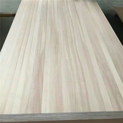 2440x1220x18 mm Vleesplaten van witte populier voor projectoplossingsmogelijkheden AA-klasse