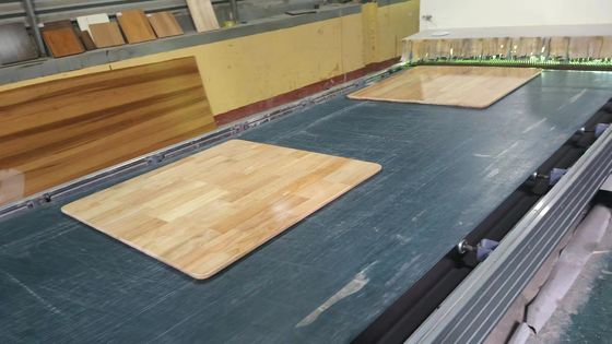 Solid Wood Desktop UV Oak Board Rubber Wood Finger Joint Board voor Solid Wood Desktops