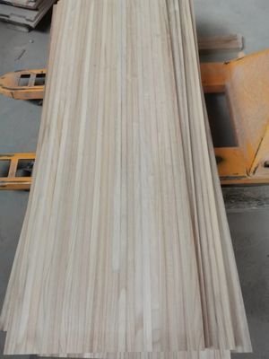 Persoonlijke dikte Solid Wood Core Paulownia Wood Snowboard 1500x460x12mm voor standaard