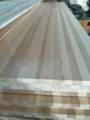 Persoonlijke dikte Solid Wood Core Paulownia Wood Snowboard 1500x460x12mm voor standaard