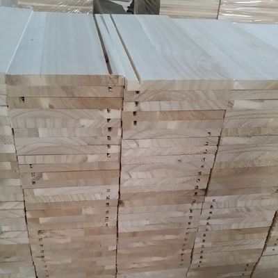 Bouwbouwbouwmeubilair Paulownia massief houten plaat met een dichtheid van 300 kg/m3
