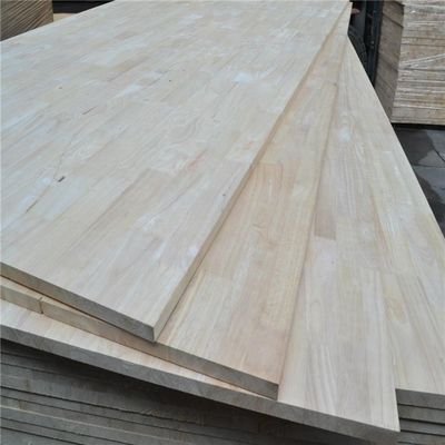 Finger-jointed board van massief rubberen hout voor UV-tafelplank 8 mm-40 mm Dikte 100-1220 mm Breedte
