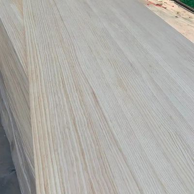 100-1220 mm Breedte Paulownia Solid Wood Panel Snowboard Kernplaat voor dikte 3-50 mm