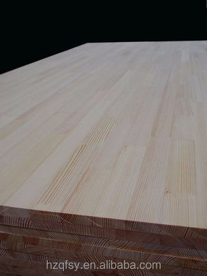Werkplaats en projectoplossing Pinijn massief hout product met aanpasbaar ontwerp