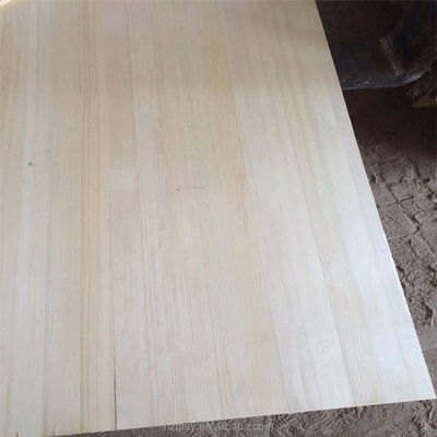 A-klasse Russische solide dennenplanken voor hout ambachten Traditionele werkplaats stijl