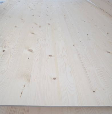 Werkplaats Vaste houten sparrenplanken Planken Vochtgehalte 8-12%