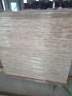 Rubber Wood Finger Joint Board Indoor Natuurlijke kleur AA AB BB BC