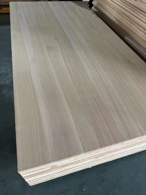 Moderne ontwerp Paulownia Solid Board Breedte 100-1220 mm voor decoratieve toepassingen