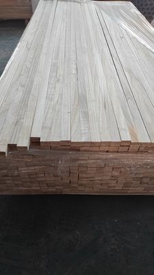 FSC-gecertificeerde 100% 3 mm-50 mm witte eiken veneer panelen met Paulownia houten kernplaat