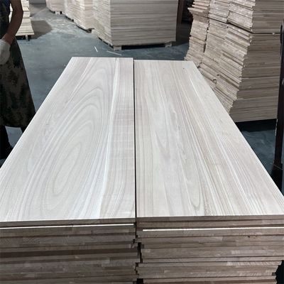 Aangepaste afmeting Paulownia AA-klasse massief hout paneel Paulownia-paneel met gratis onderdelen