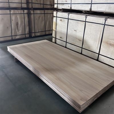 Home Projectoplossingscapaciteit Anderen Paulownia Massivhout Board Paulownia Hout Importeur