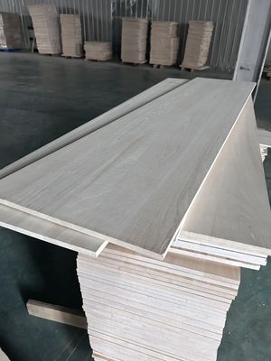 Home Projectoplossingscapaciteit Anderen Paulownia Massivhout Board Paulownia Hout Importeur