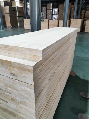 Naverkoopservice Meerdere lagen Paulownia houten plaat A/B voor retourzending en vervanging