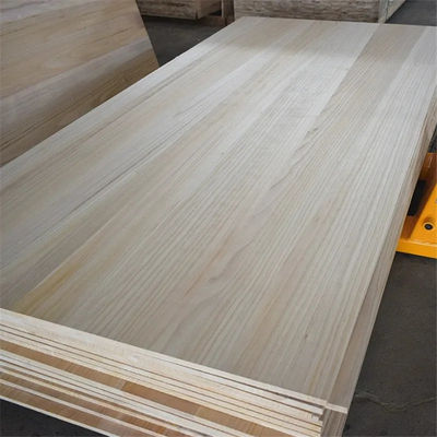 Solid Glue Wood Board voor op maat gemaakte projectoplossingen milieuvriendelijke Chinese Paulownia