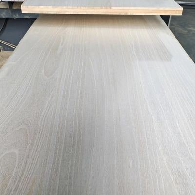 Materiaal voor deuren van massief hout Paulownia houten plaat voor projectoplossingsmogelijkheden