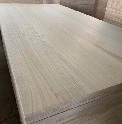 FSC 100% gecertificeerd 3mm-50mm Paulownia houten plaat voor de vervaardiging van meubels op maat
