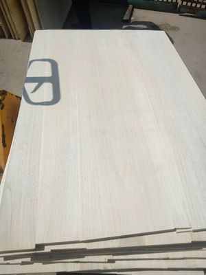 A/B Graad 3 mm Paulownia Hout Massivhout m3 voor Projectoplossing Vermogen Verschillend