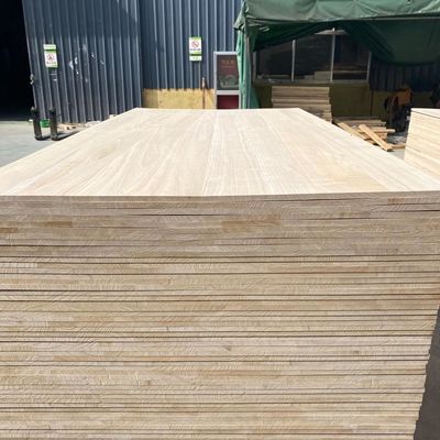 12 mm dikte massief houten plaat Paulownia houten panelen met een dichtheid van 280-300 kg/cbm