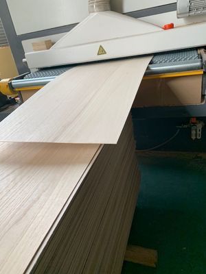 280-300 kg/cbm Dichtheid Solid Paulownia Hout Naverkoopservice Terugzending en vervanging