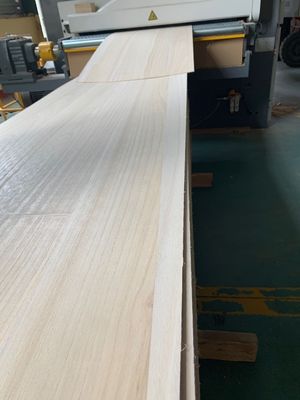 280-300 kg/cbm Dichtheid Solid Paulownia Hout Naverkoopservice Terugzending en vervanging