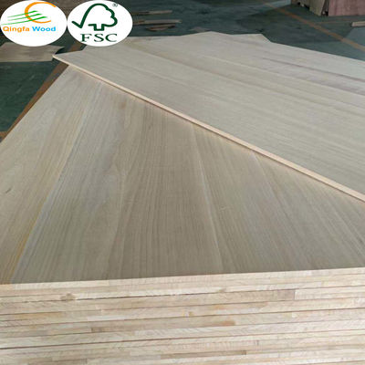 Borden van massief hout met projectoplossingscapaciteit Andere en vochtgehalte 8%-12%