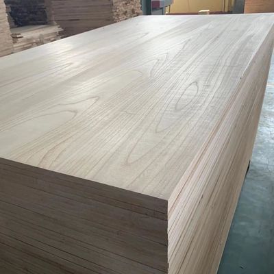 Borden van massief hout Paulownia Houtplaten voor projectoplossingen